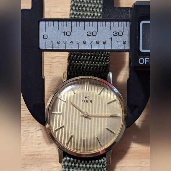 1958 Elgin Men's Gold 19Jwl Made in USA Watch - gold toned w/ Textured Dial - Picture 3 of 9